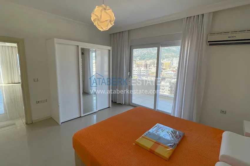 Приобрести Пентхаус-дуплекс в Махмутларе с прямым видом на море и горы, первая береговая 6 