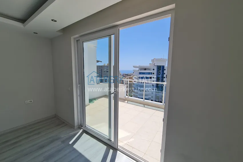 Приобрести Видовой пентхаус-дуплекс в Махмутларе с собственной сауной и джакузи 7 