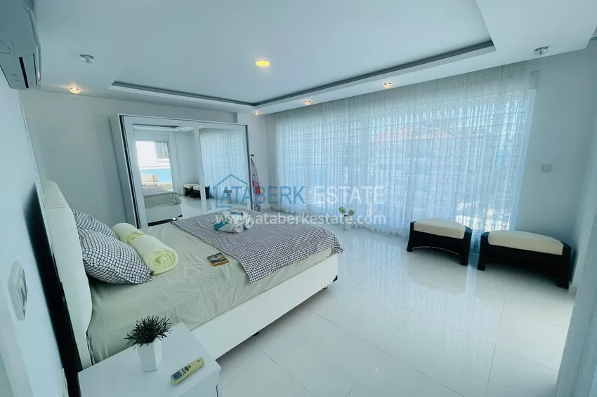 Приобрести Двухуровневый пентхаус в Алании район Кестель с мебелью 9