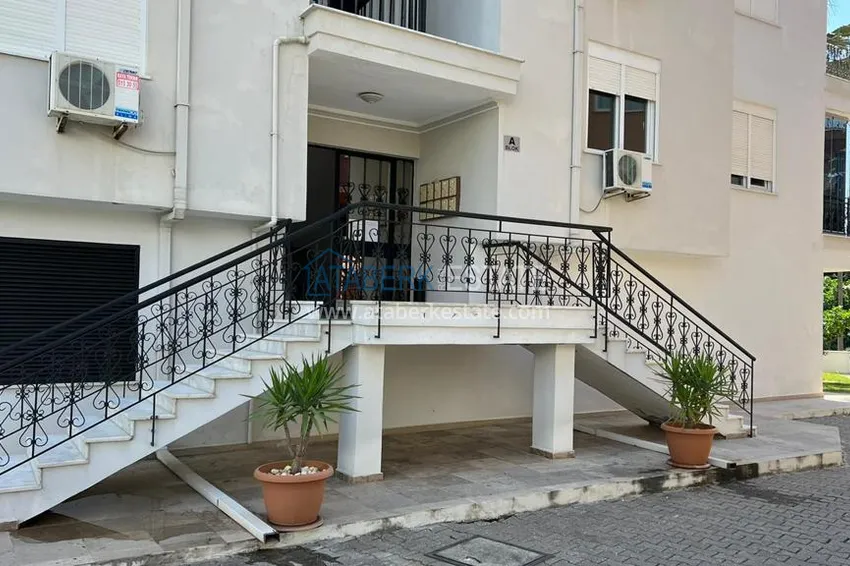 Квартира в районе Джикджилли трехкомнатная с мебелью и застекленным балконом 7 