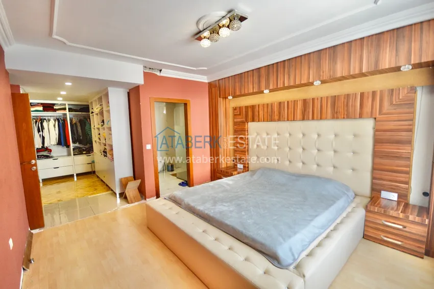 Приобрести Дуплекс в центре Алании в комплексе с бассейном и видом на горы 8 