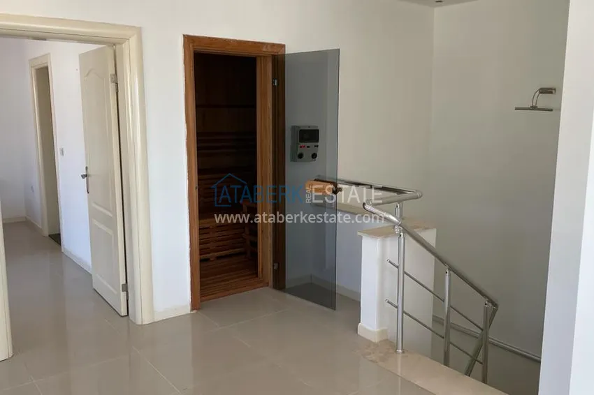 Приобрести Пентхаус-дуплекс в Махмутларе с прямым видом на море и горы, первая береговая 7 