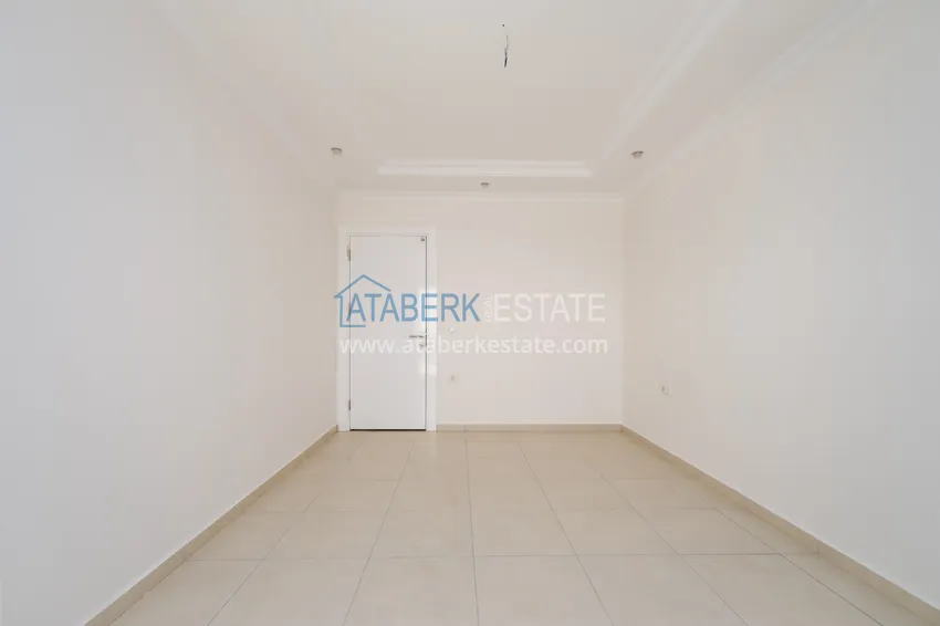 Приобрести Квартира двухкомнатная с видом на море в комплексе с частным пляжем в Авсалларе 7 