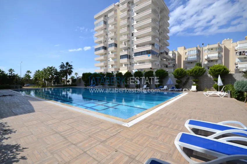 Дуплекс в Махмутларе с видом на море и горы в комплексе на первой береговой 8 