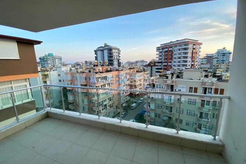 Приобрести Квартира-студия в Махмутларе в уютном комплексе рядом с морем 8 