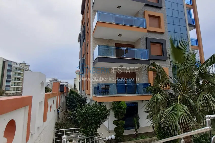 Пентхаус-дуплекс в Кестеле меблированный с видом на море в комплексе с частным пляжем 8 