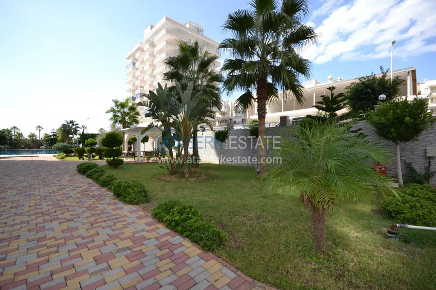 Дуплекс в Махмутларе с видом на море и горы в комплексе на первой береговой 10 