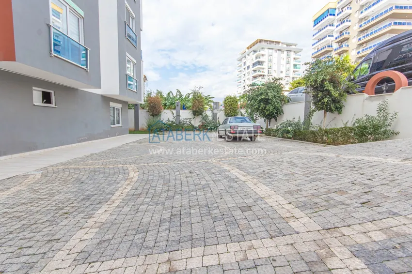 Квартира с мебелью и застекленным балконом в Махмутларе 13 