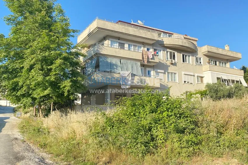 Квартира в Махмутларе с мебелью и видом на горы с хорошо продуманной планировкой в комплексе городского типа 2 