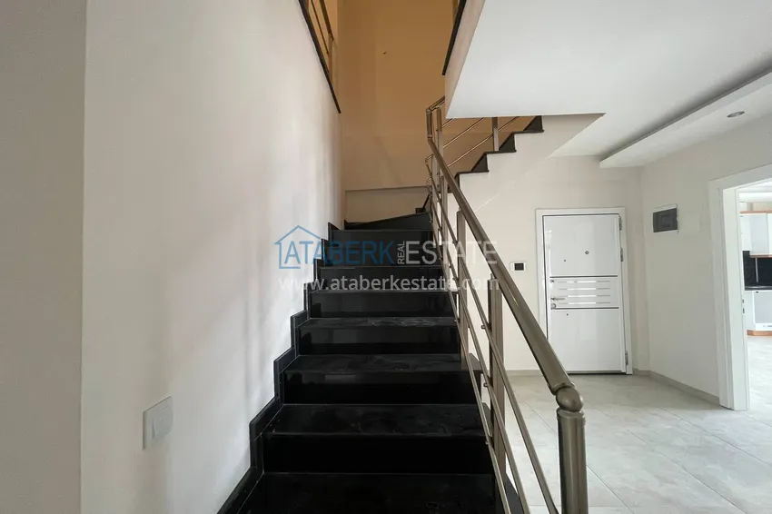 Приобрести Дуплекс в Алании - район Оба, с отдельной кухней в элитной резиденции  1 