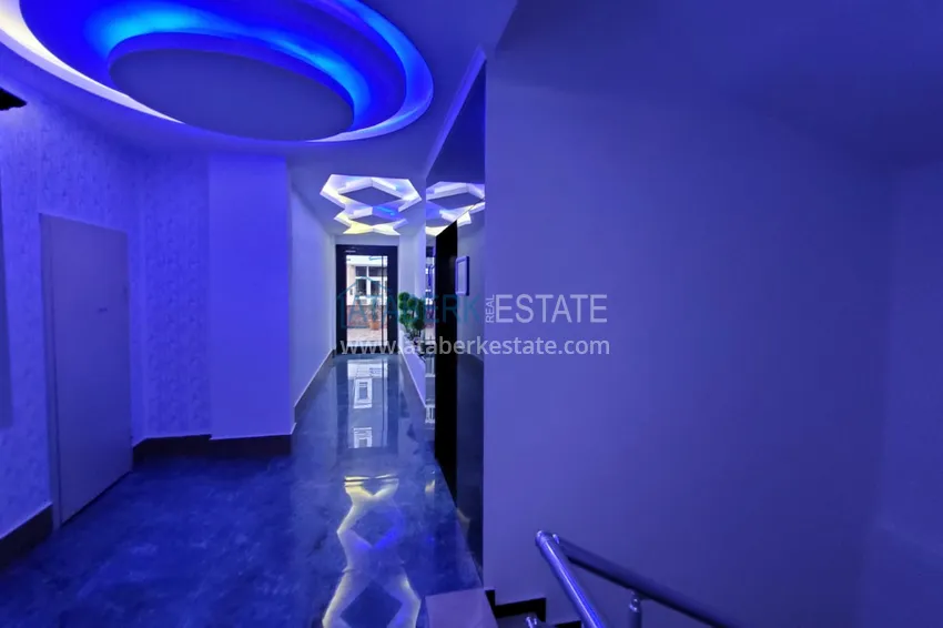 Квартира в центре Махмутлара трехкомнатная с мебелью в бутик-комплексе  11 