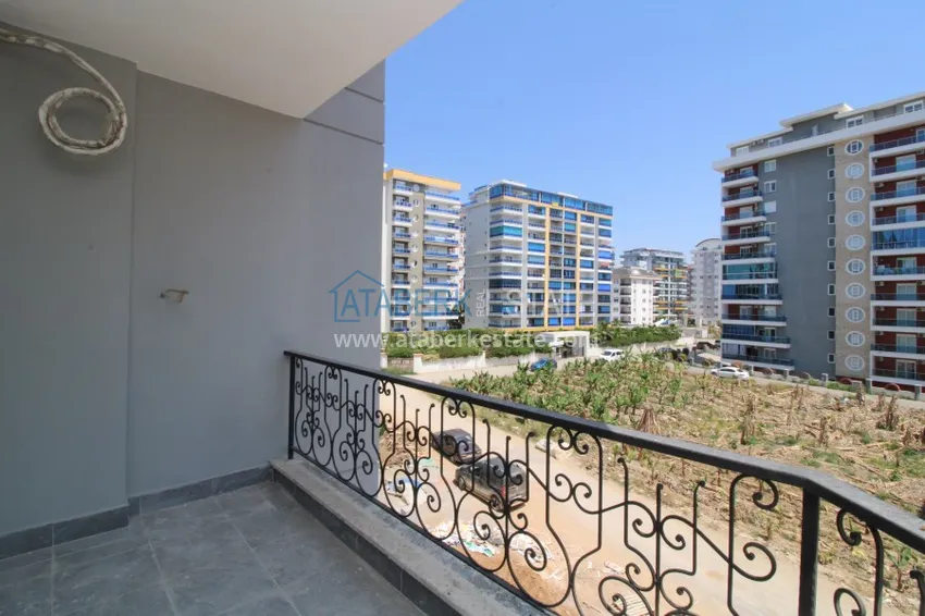 Приобрести Квартира в Махмутларе от инвестора в комплексе на завершающем этапе строительства по привлекательной цене 10 