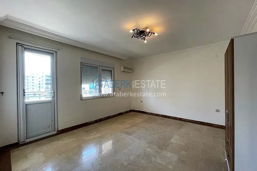 Приобрести Квартиры в районе Махмутлар в комфортабельном жилом комплексе 11