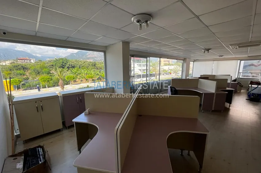 Приобрести Коммерческая недвижимость в районе Кестель – гражданство 10 