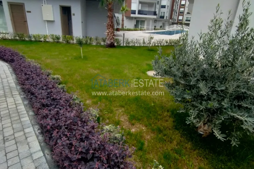 Квартира с выходом в сад в Анталии - район Хурма, меблированная с видом на горы 11 