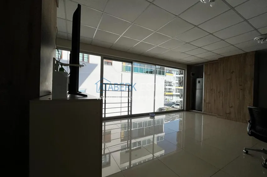 Приобрести Коммерческая недвижимость в районе Кестель – гражданство 12 