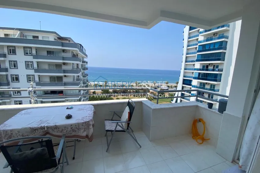 Приобрести Квартира в Махмутларе с мебелью и отдельной кухней в комплексе на первой береговой 14 