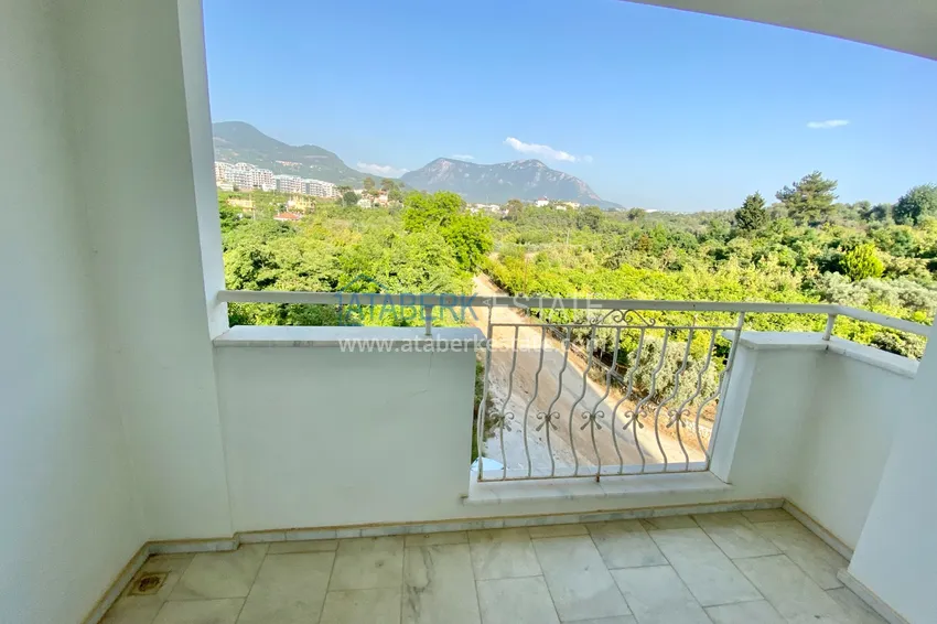 Приобрести Пентхаус-дуплекс в Оба с мебелью и красивым видом на горы 15 