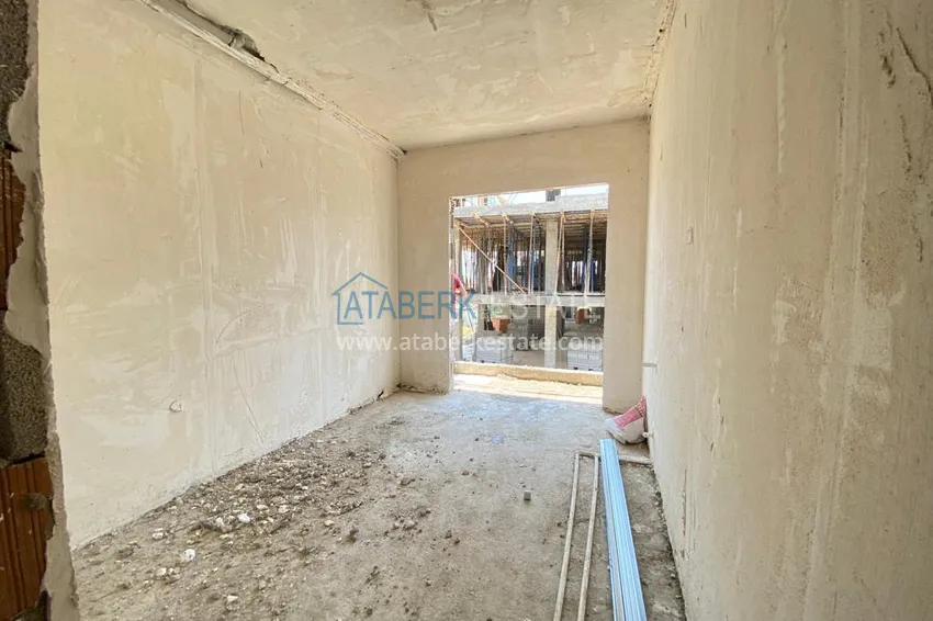 Приобрести Квартиры и пентхаусы в Алании, район Оба от инвестора с рассрочкой в строящемся комплексе 3 