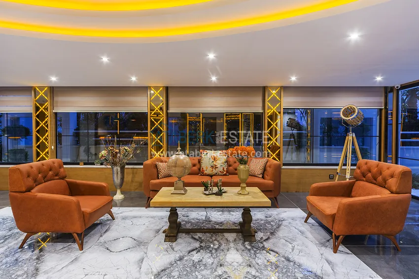 Квартира в Махмутларе с новой мебелью и застекленным балконом в комплексе комфорт-класса 13 