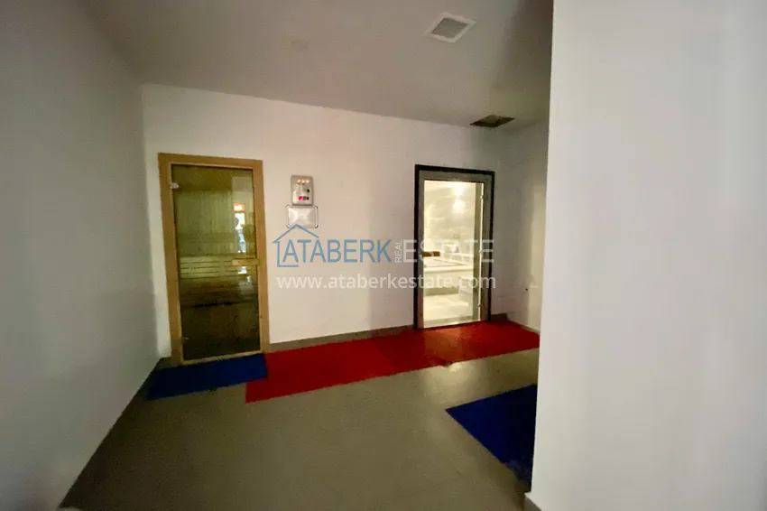 Квартира в Махмутларе с мебелью в комплексе на первой линии от моря 18 