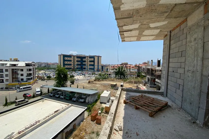 Приобрести Квартиры и пентхаусы в Алании, район Оба от инвестора с рассрочкой в строящемся комплексе 5 