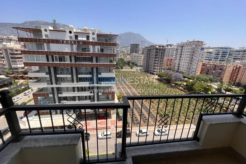 Приобрести Квартира в Махмутларе с видом на горы в современном жилом комплексе 17 