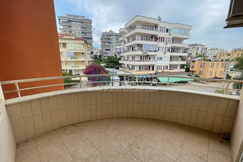 Приобрести Квартира в районе Оба с мебелью и отдельной кухней в жилом комплексе 17 