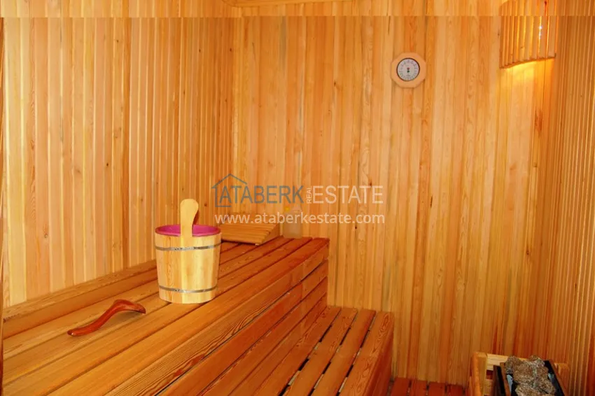 Квартира с мебелью и застекленным балконом в Алании, Махмутларе 20 