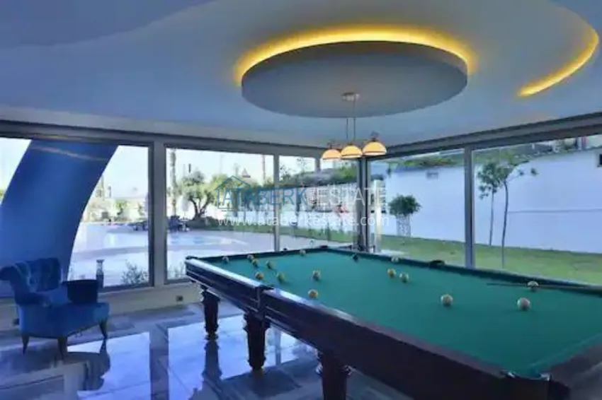 Квартира в Махмутларе с мебелью в комплексе премиум класса, на первой линии 24