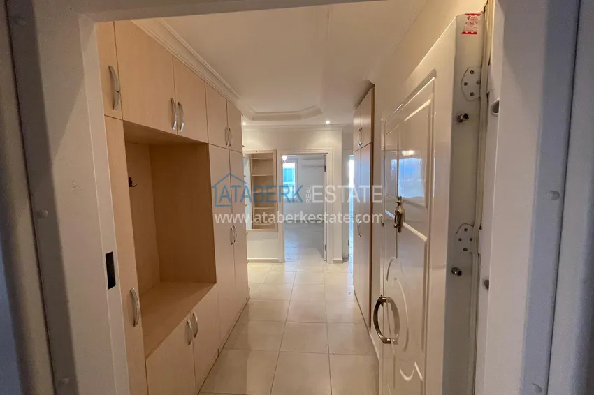 Приобрести Квартира в Махмутлар с двумя спальнями и застекленными балконами в комплексе на первой береговой 1 