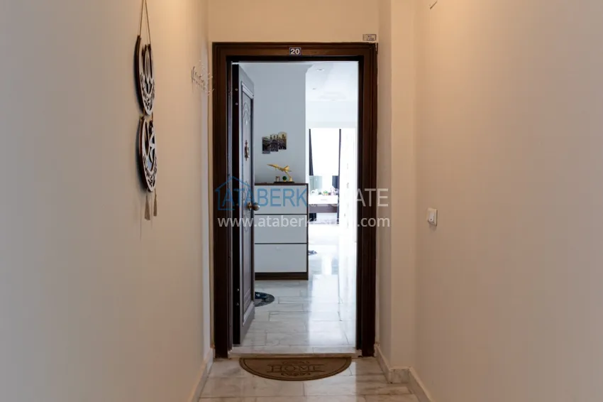 Приобрести Квартира с мебелью и частичным видом на море в Махмутларе 1 