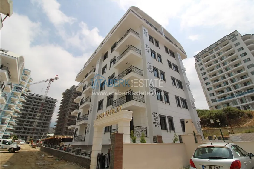 Квартира в Махмутларе с мебелью в молодом элитном комплексе 1 