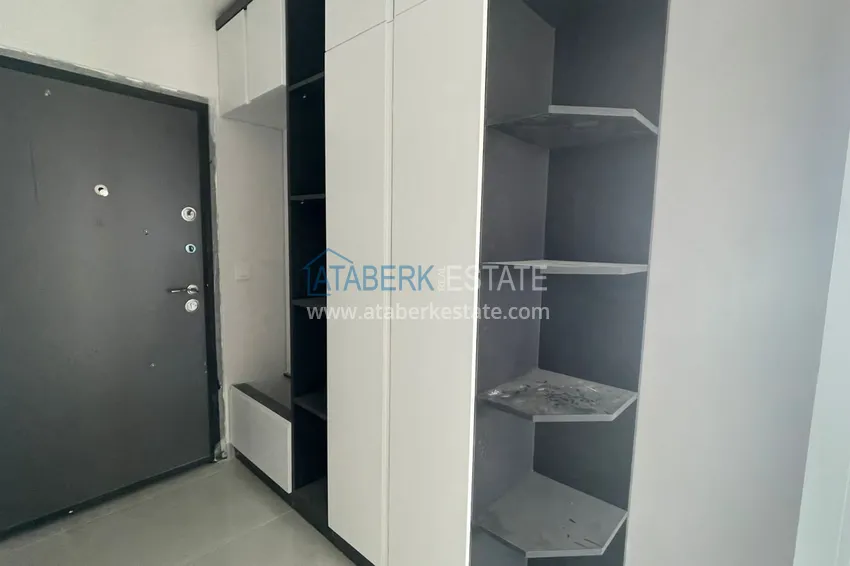 Приобрести Квартира в Махмутларе трёхкомнатная с видом на море и горы 1 