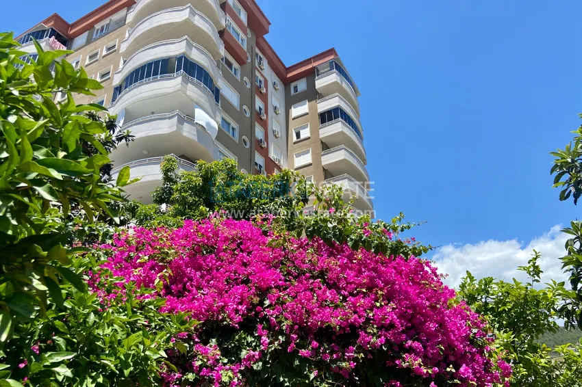 Видовая квартира в Алании район Джикджилли с мебелью в уютном комплексе 1