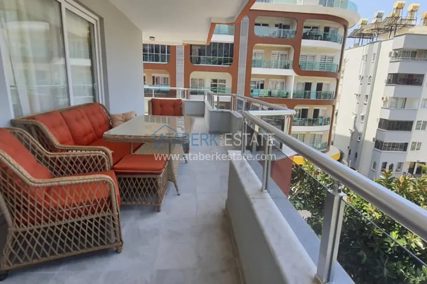 Приобрести Квартира в центре Алании - район пляжа Клеопатра, с современной мебелью и видом на горы  22 