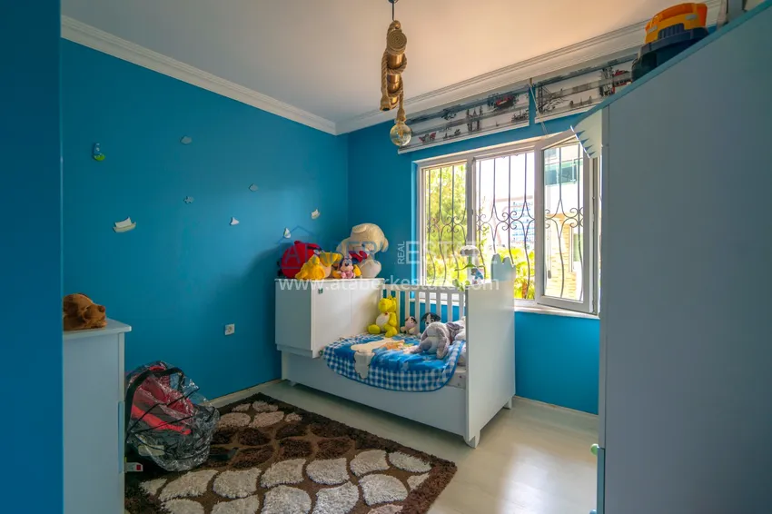 Приобрести Большой дуплекс в Кестеле с мебелью и видом на море на первой береговой   23 