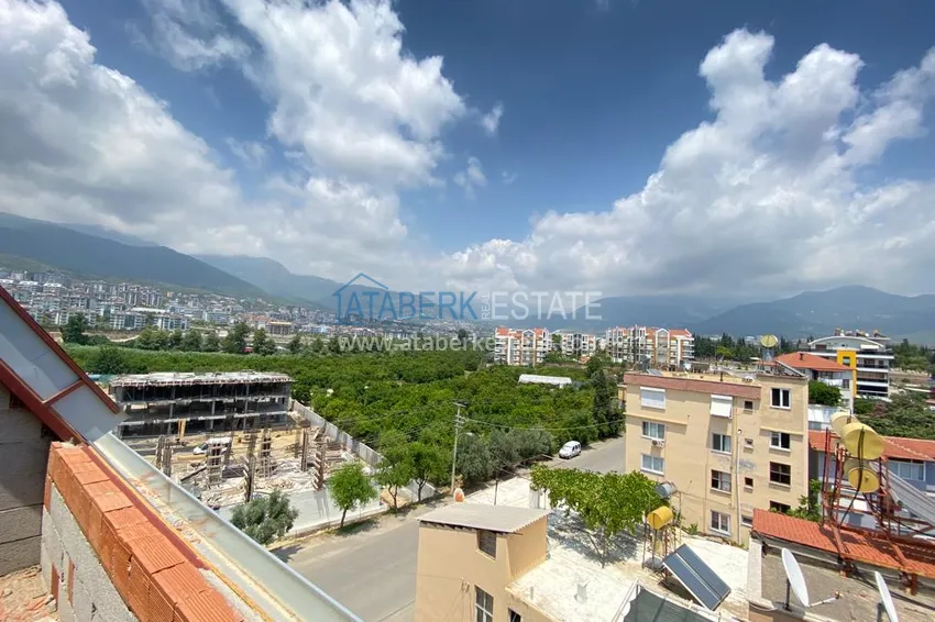 Приобрести Квартиры и пентхаусы в Алании, район Оба от инвестора с рассрочкой в строящемся комплексе 10 