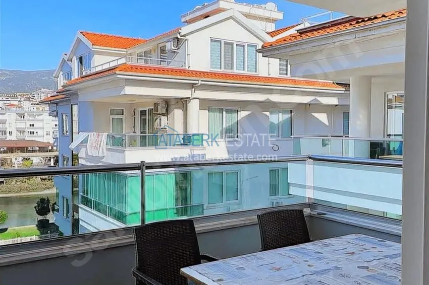 Приобрести Пентхаус-дуплекс в районе Кестель с мебелью в комплексе на берегу горной реки 27 