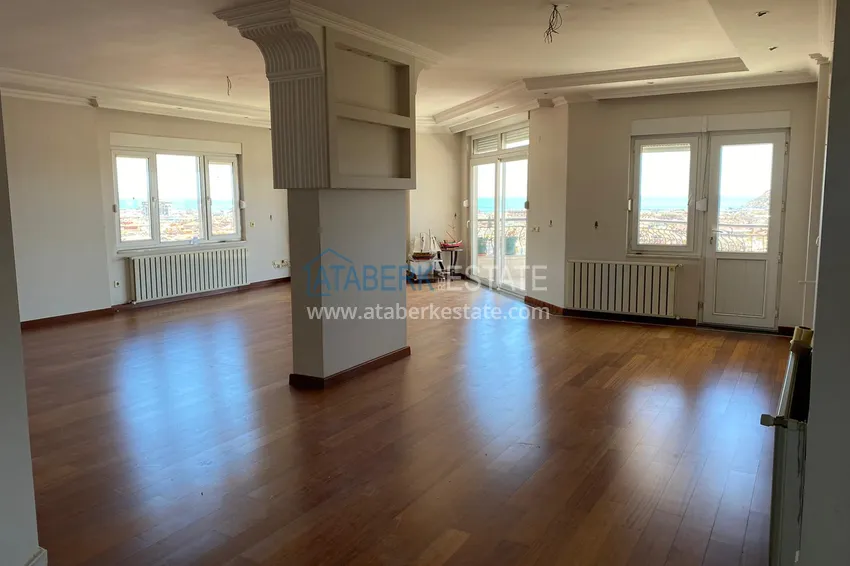 Приобрести Дуплекс в центре Алании с отдельной кухней, видом на море и историческую крепость 2 