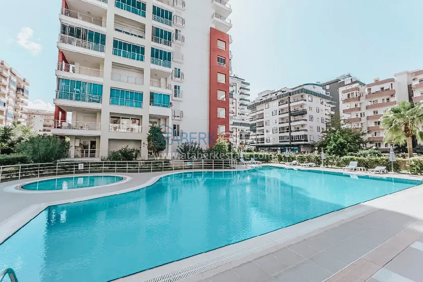 Квартира в Махмутларе с мебелью отдельной кухней и видом на море 1 