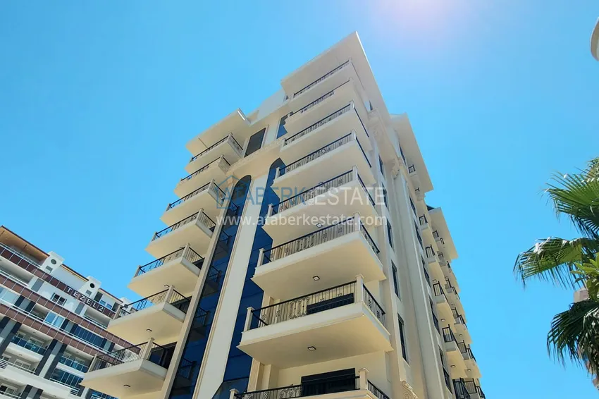 Квартира в Махмутларе меблированная с видом на море и горы c великолепным месторасположением - в 50 метрах от центральной улицы района 2 