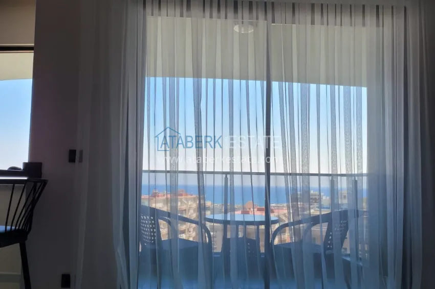 Приобрести Пентхаус-дуплекс в Махмутларе меблированный с видом на море 2 