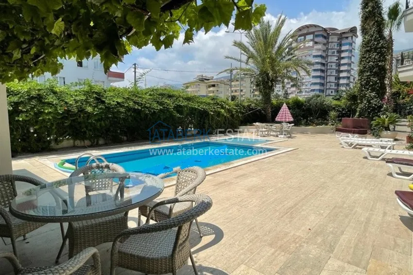 Квартира в районе Джикджилли трехкомнатная с мебелью и видом на горы 5 