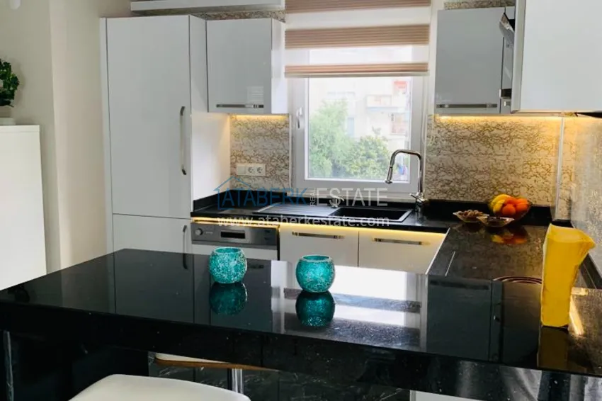 Приобрести Квартира в центре Алании район пляжа Клеопатра с мебелью 3 