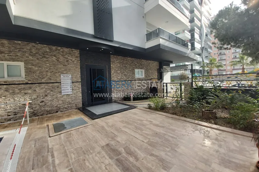 Квартира в центре Махмутлара трехкомнатная с мебелью в бутик-комплексе  4 