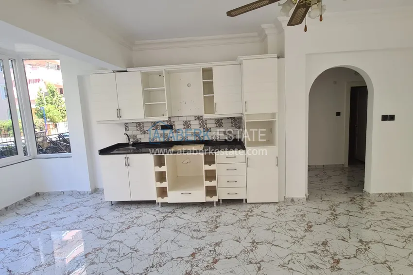 Приобрести Квартира рядом с морем в Махмутларе, трехкомнатная 3 