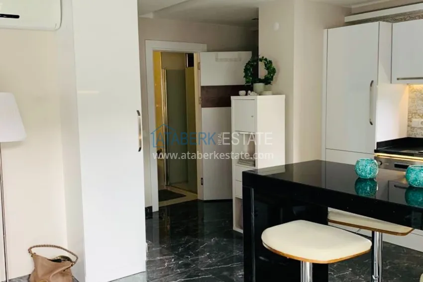 Приобрести Квартира в центре Алании район пляжа Клеопатра с мебелью 4 