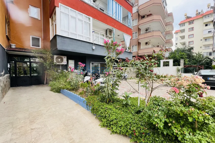 Квартира в Алании - Оба трехкомнатная в комплексе городского типа 4 