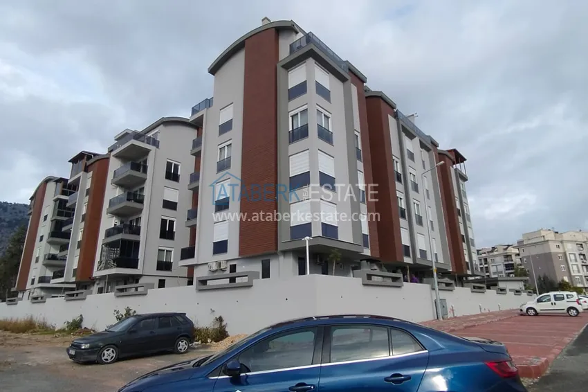 Квартира с выходом в сад в Анталии - район Хурма, меблированная с видом на горы 4 